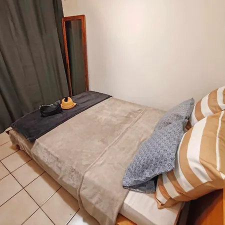 La Catalane Apartment *