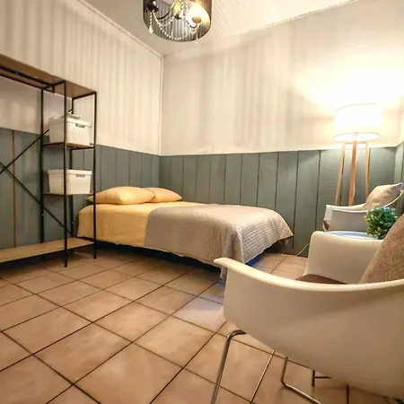 La Catalane Apartment *